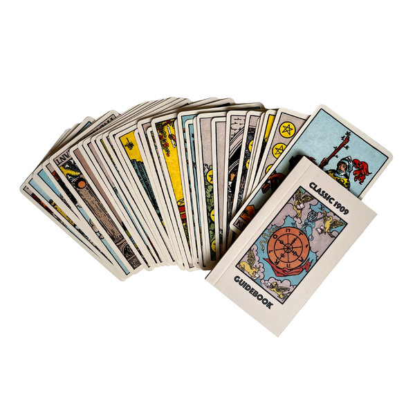 1909 Rider-Waite-Smith Classic Tarot & Guide