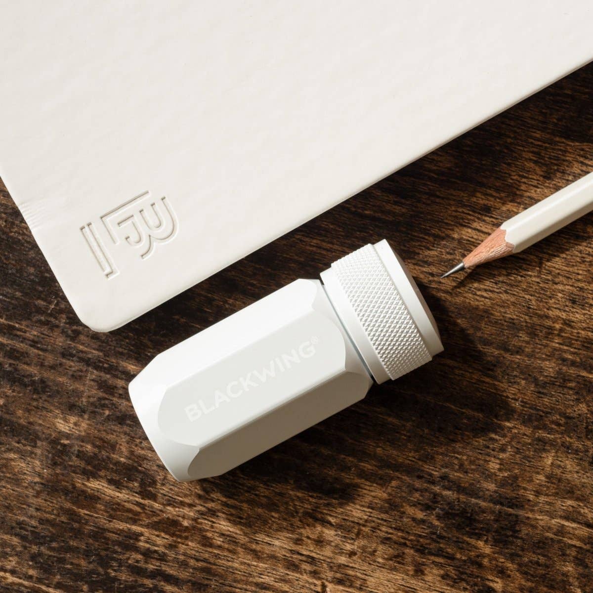 Blackwing - One-Step Long Point Sharpener - White