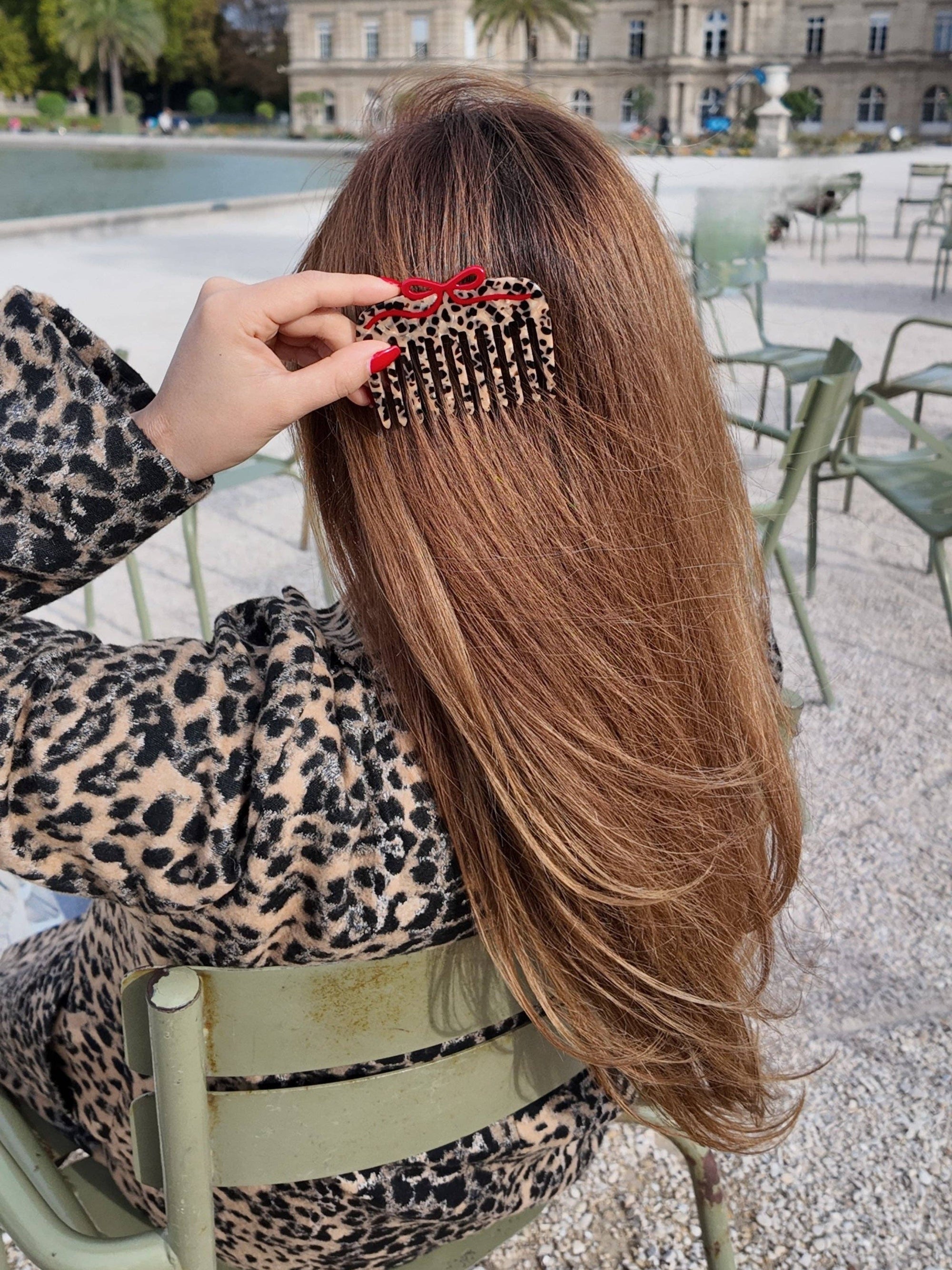 Solar Eclipse - Leopard Bow Pocket Hair Comb