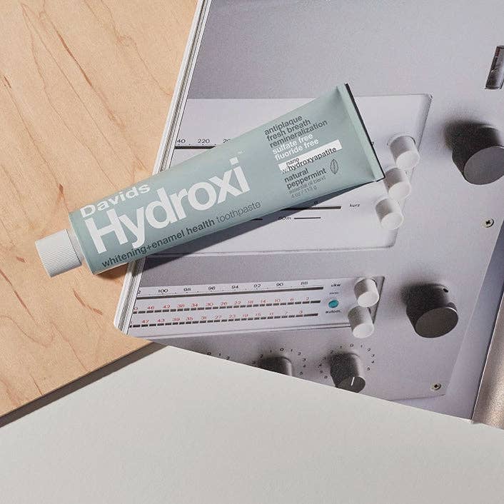 Davids - Hydroxi™ Whitening + Enamel Health Nano Hydroxyapatite Toothpaste - Peppermint