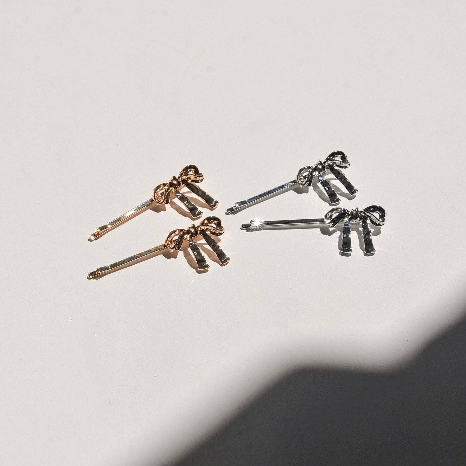 nar'sha - Ribbon Metal Hair Bobby Pins - Silver