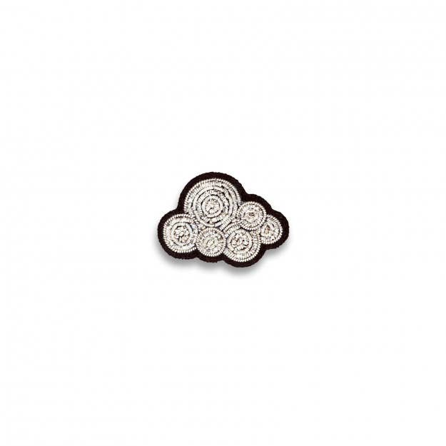 Macon & Lesquoy - Hand embroidered brooch - Cumulus
