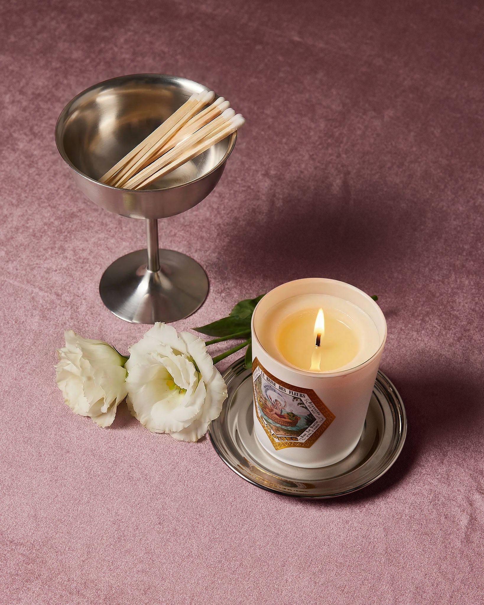 L.T. Piver - A La Reine des Fleurs - Candle