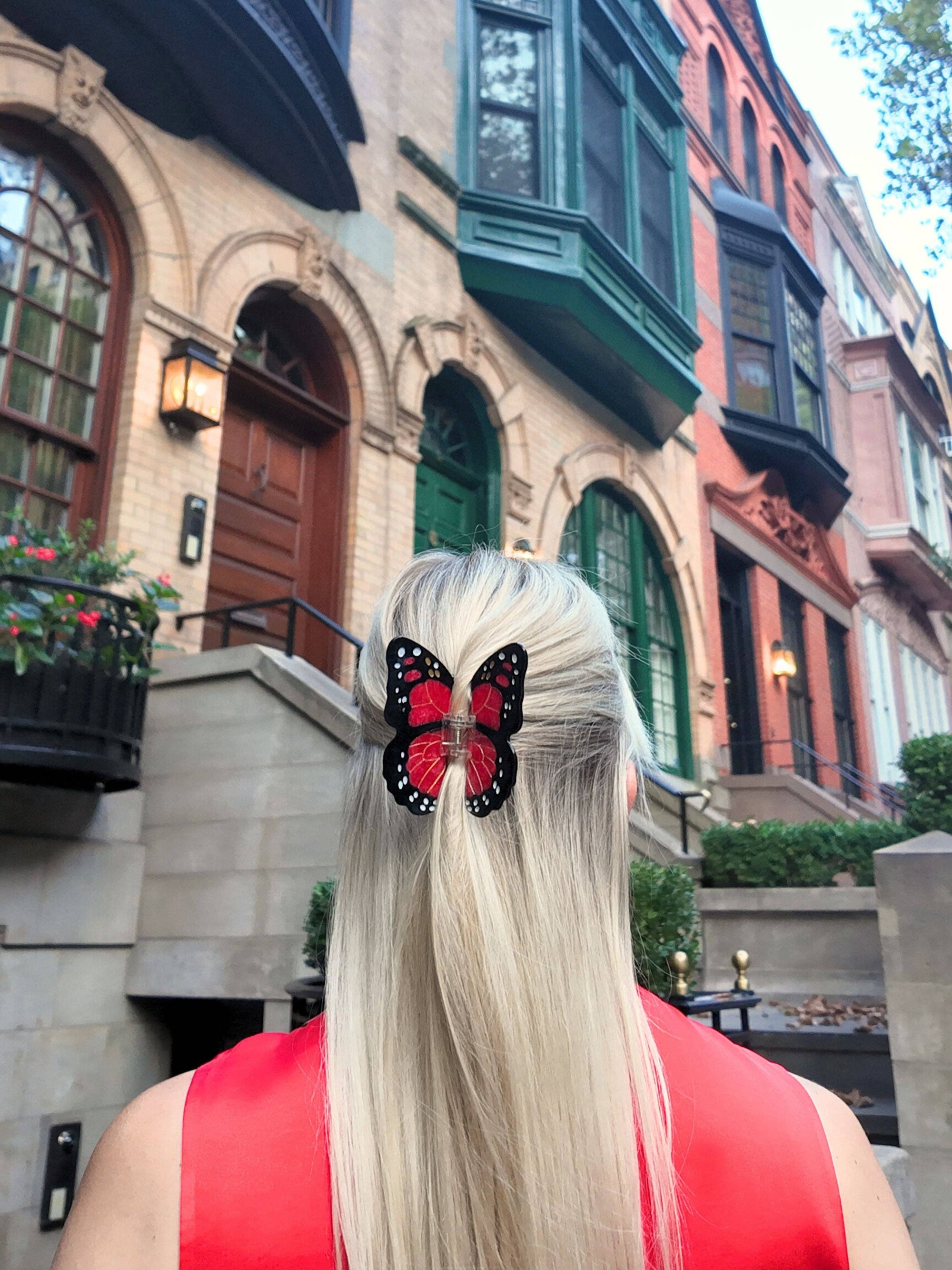 Solar Eclipse - Claw Hair Clip - Red Monarch Butterfly