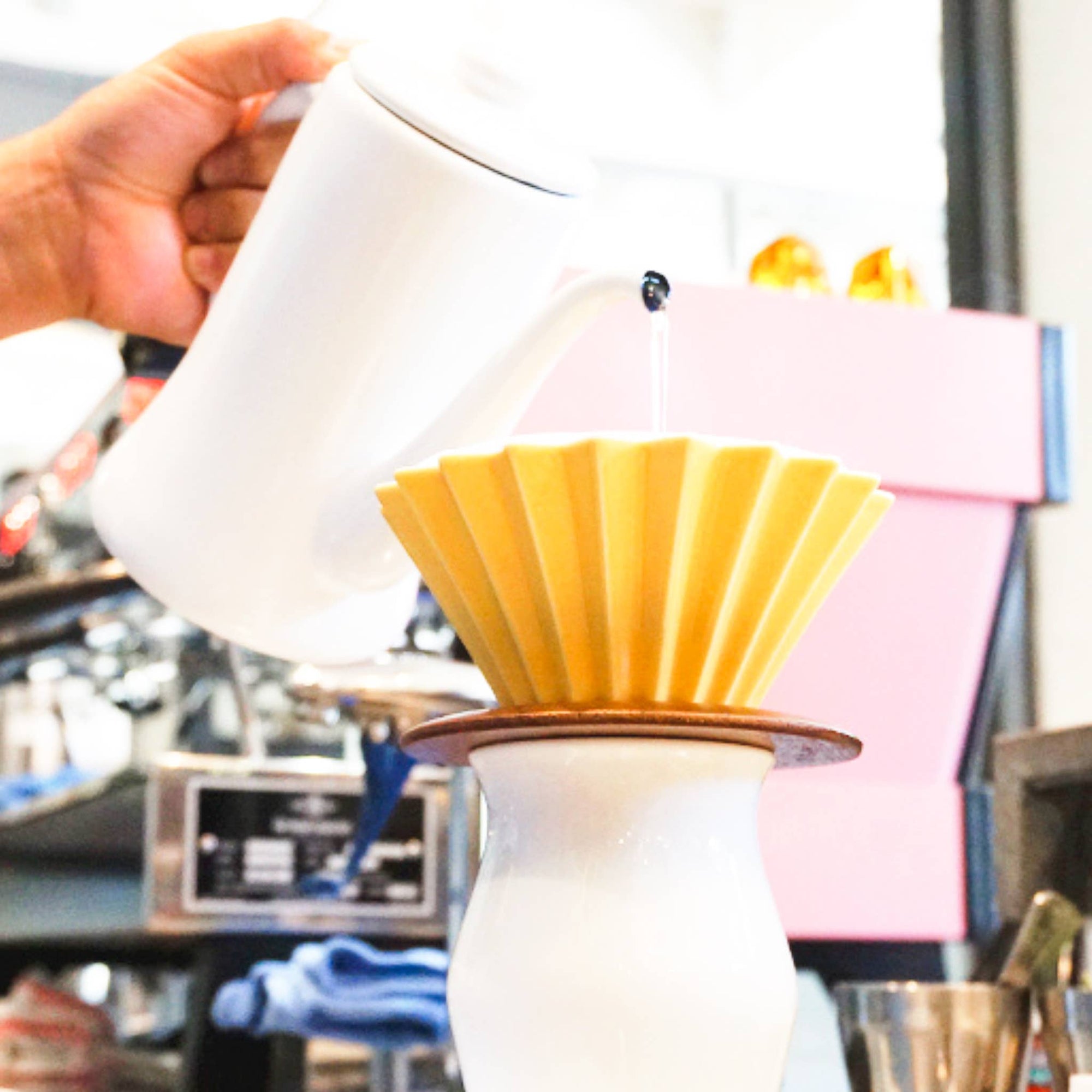 Origami - Pour Over Coffee Dripper - Porcelain M - Purple