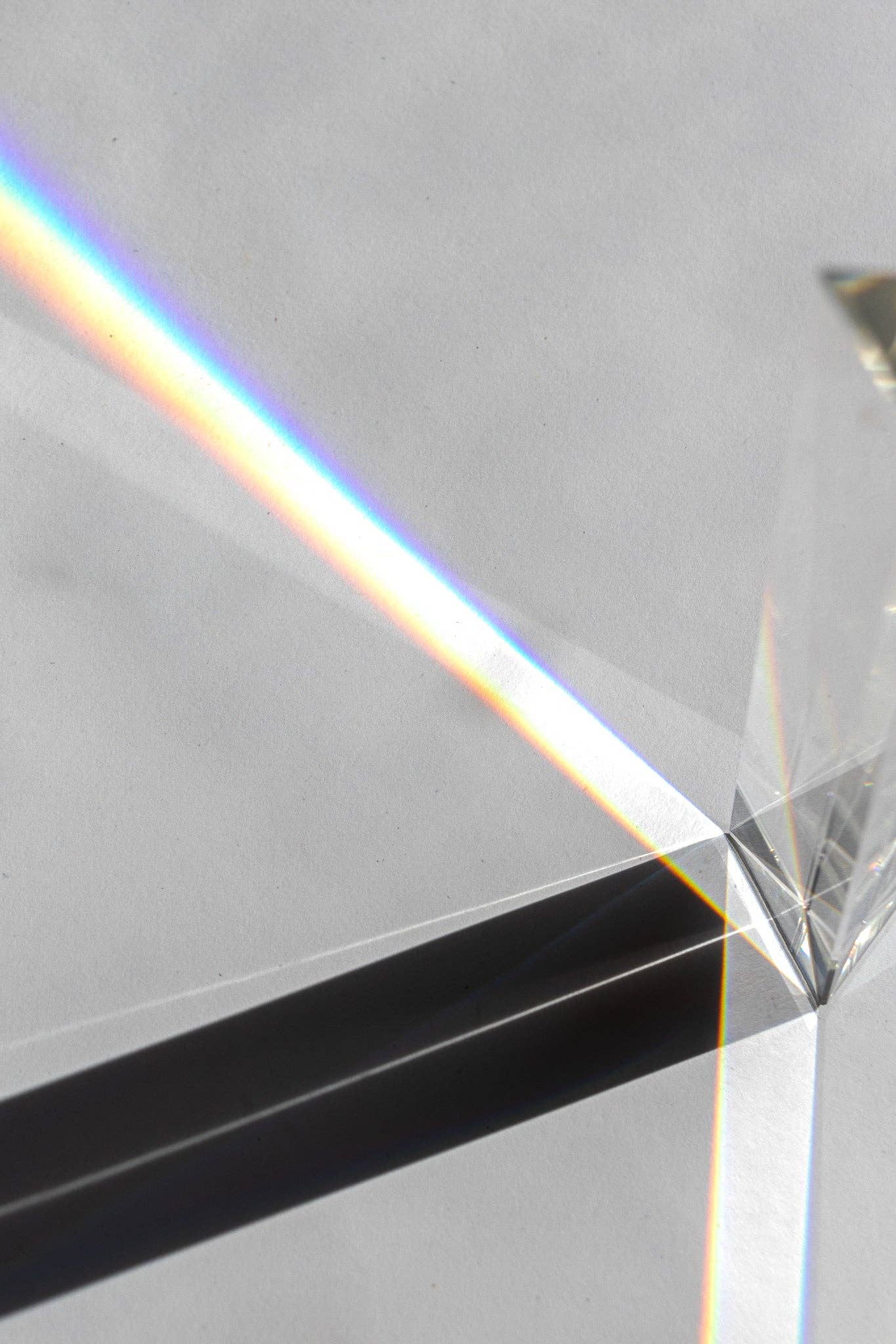 Laboratory Glass Prism - 6"