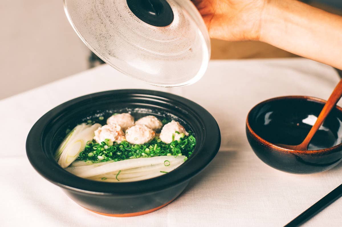 Hario - Donabe Ceramic Cooking Pot