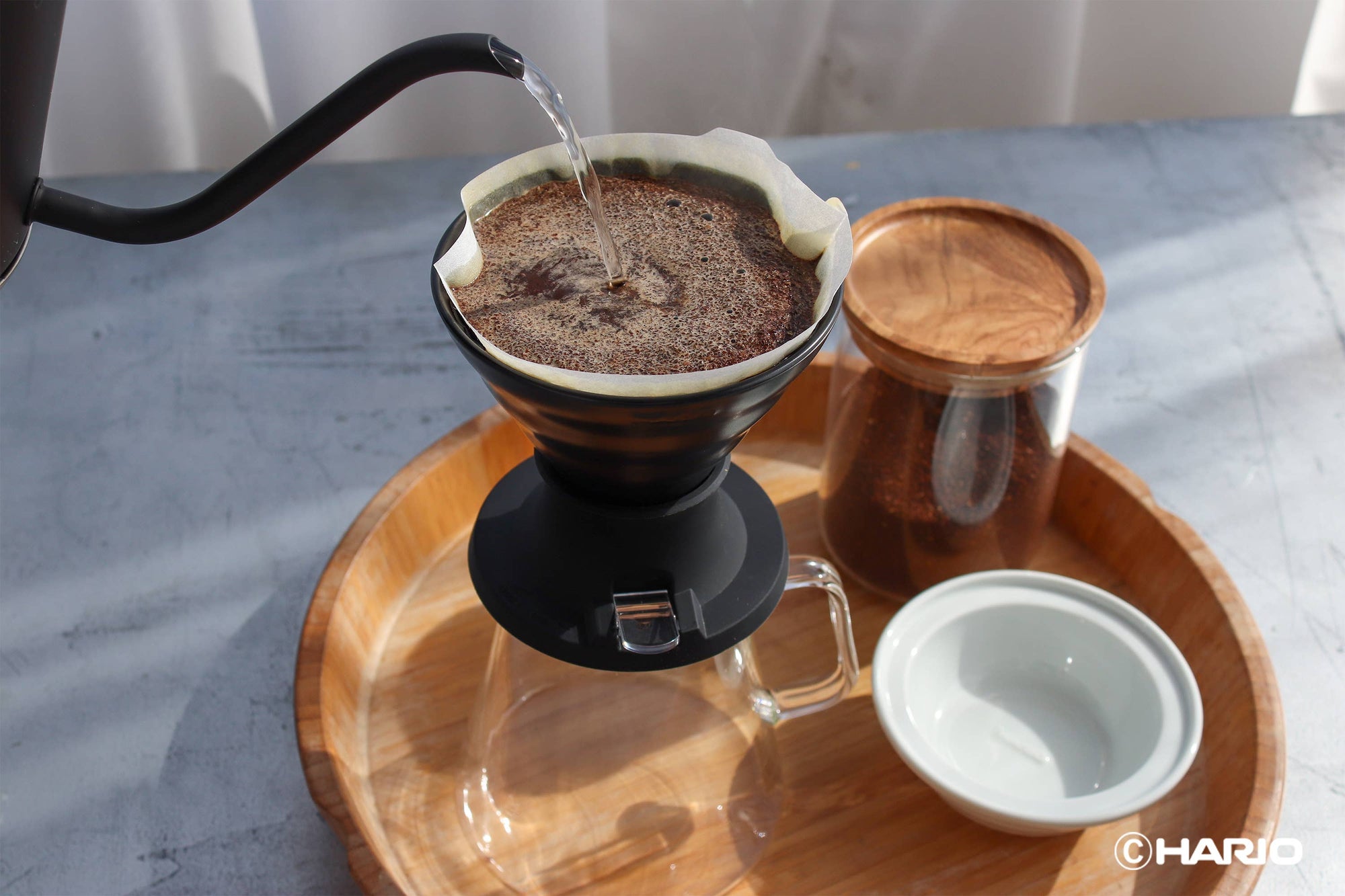 Hario - Ceramic SWITCH Immersion Dripper 02