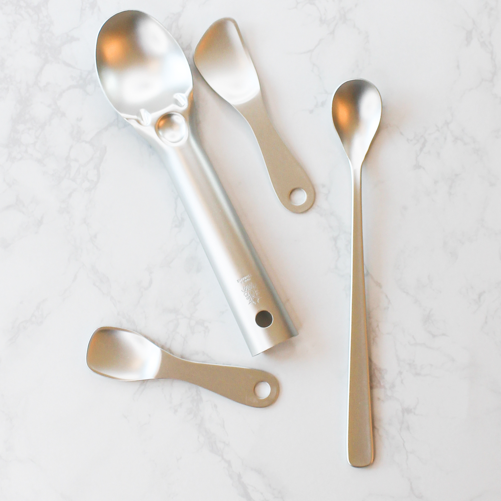 Enjoy-The-Best Ice Cream Scooper - Gold