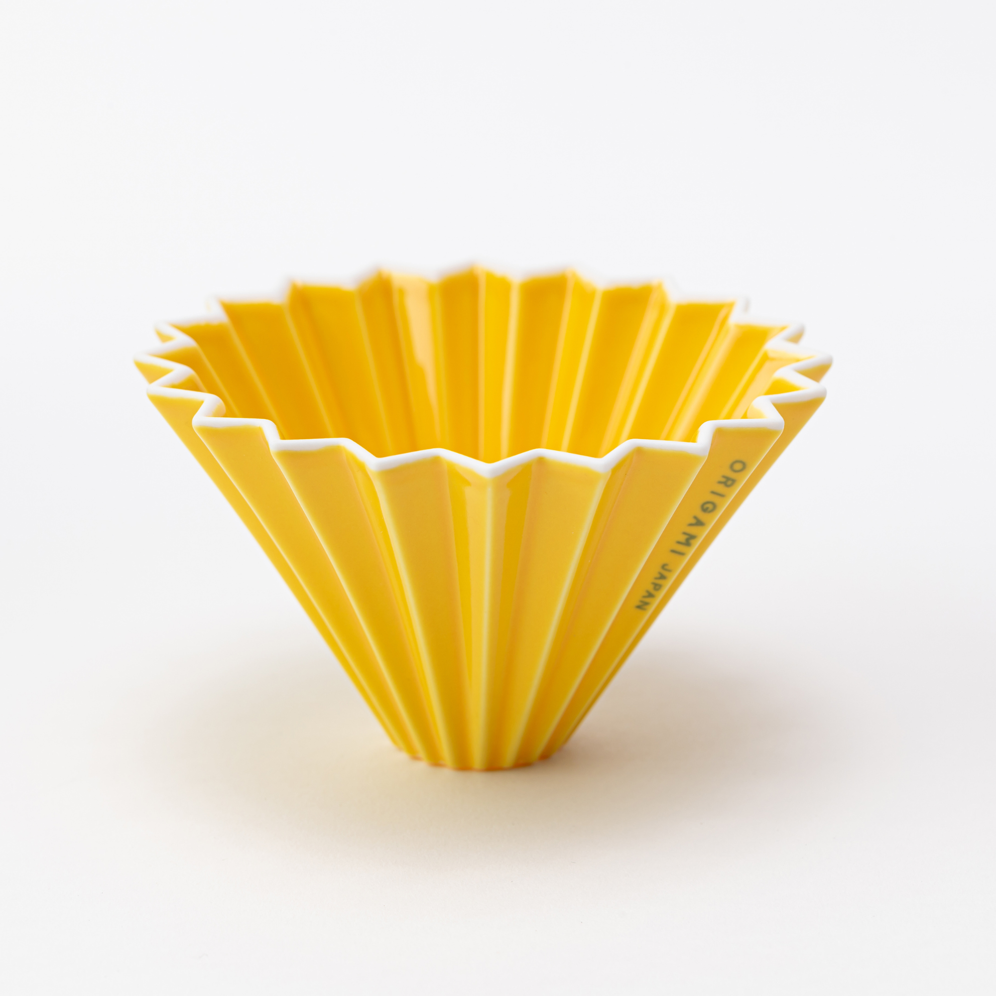 Origami - Pour Over Coffee Dripper - Porcelain - Yellow