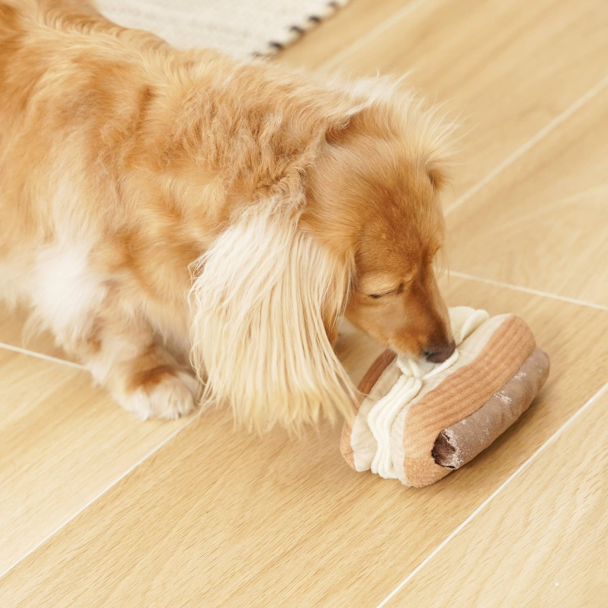 Lambwolf Collective - Enrichment Snuffle Dog Toy - Eclair