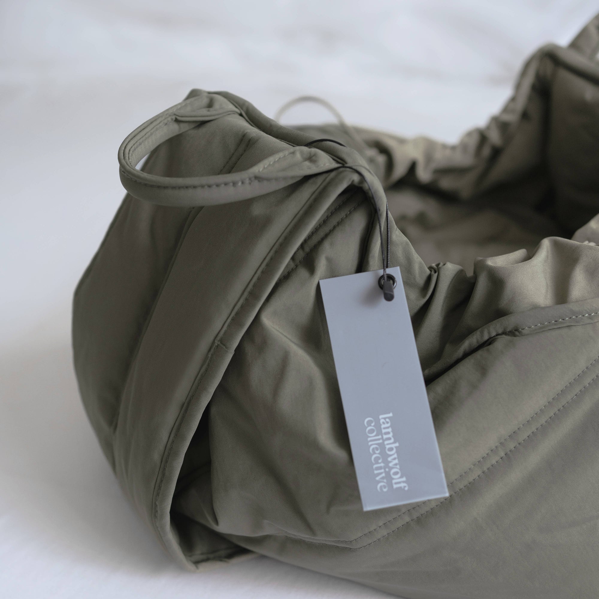 Lambwolf Collective - Olla Petite Pet  Carrier - Fern