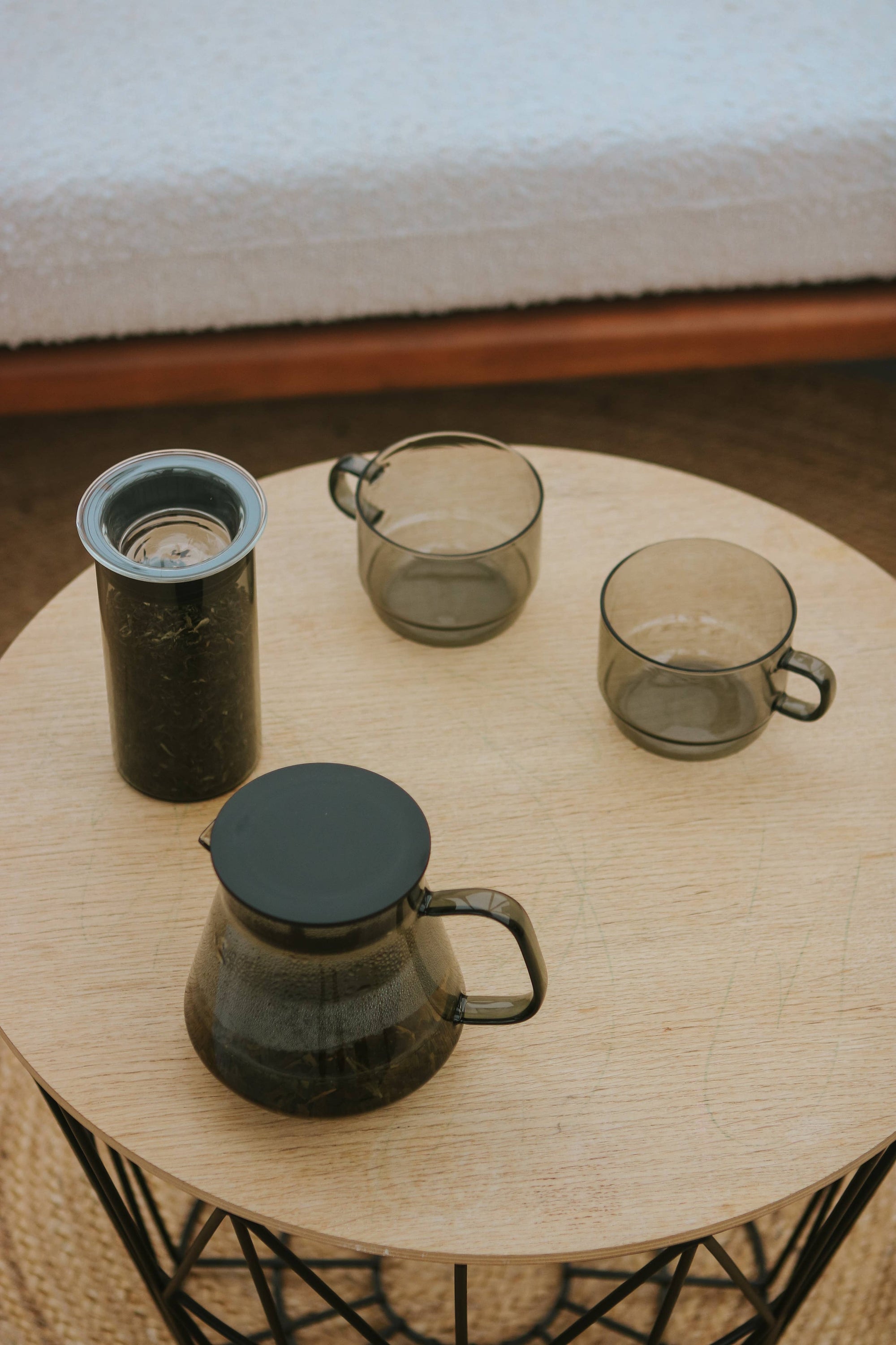Hario - Colors Glass Coffee and Tea Server 600mL: Grey