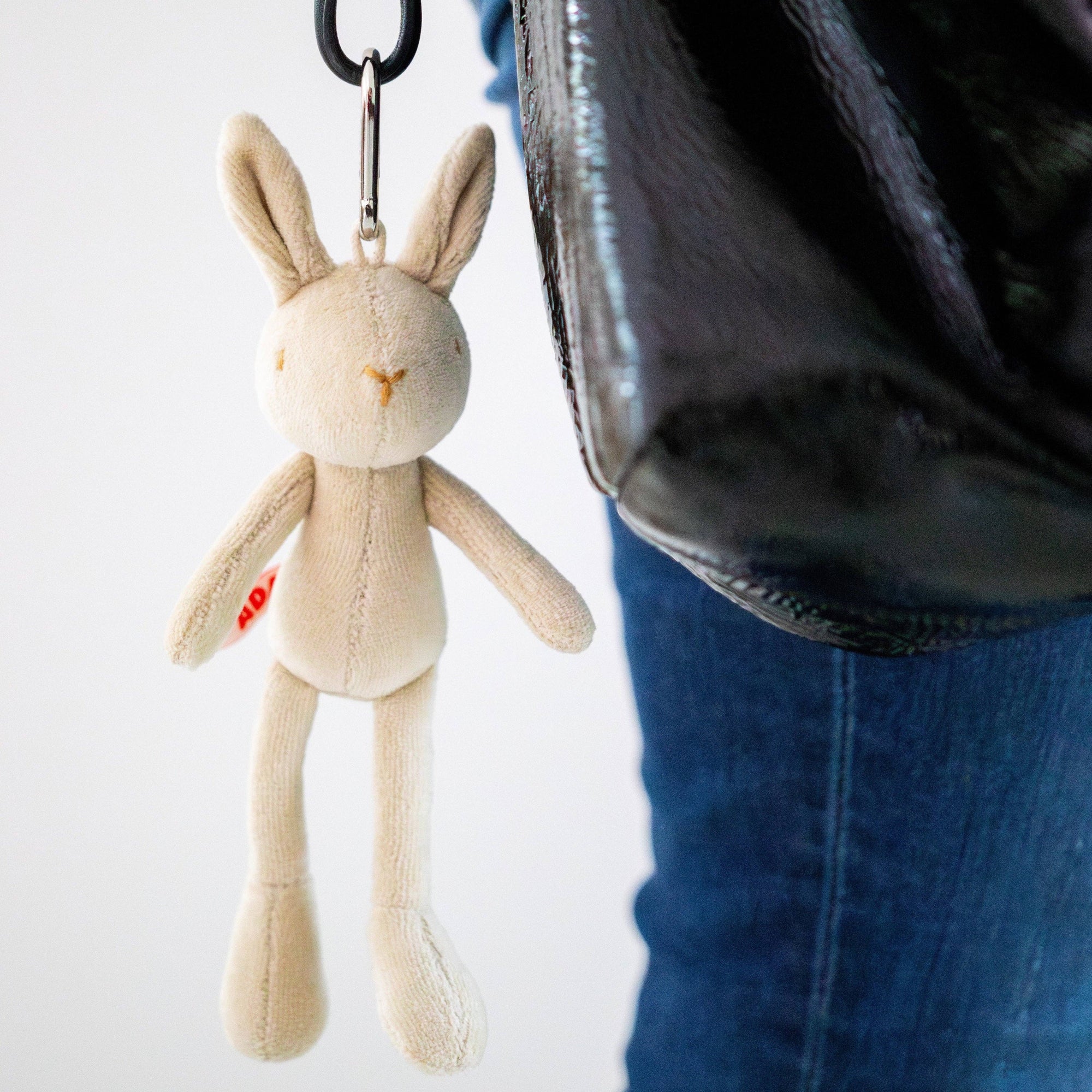 ADADA - Key Charm - Daniel, The Rabbit