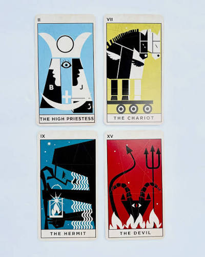 Chromatika Tarot Deck