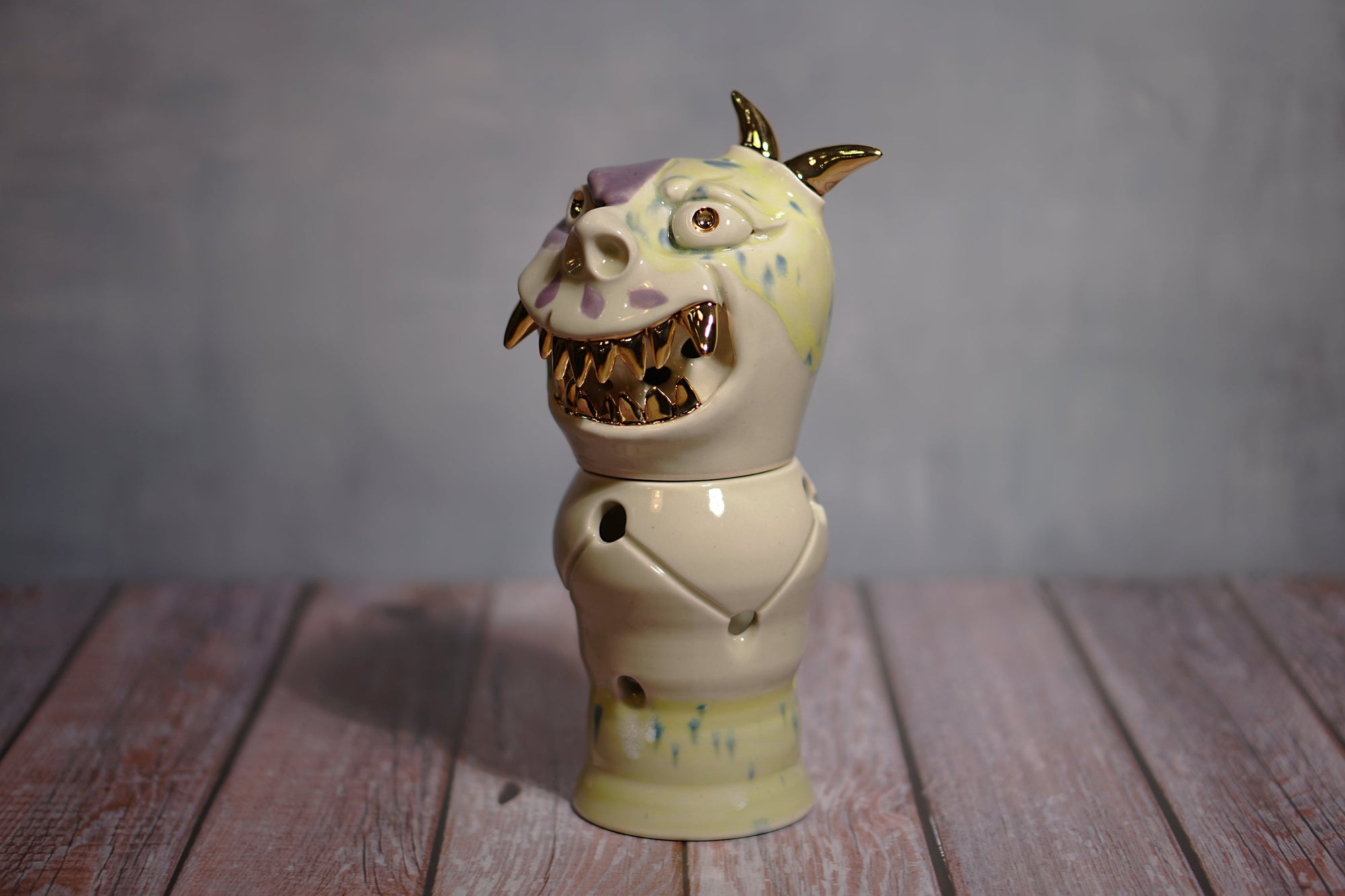 Dogabi Incense Burner #237 - "Sofia"