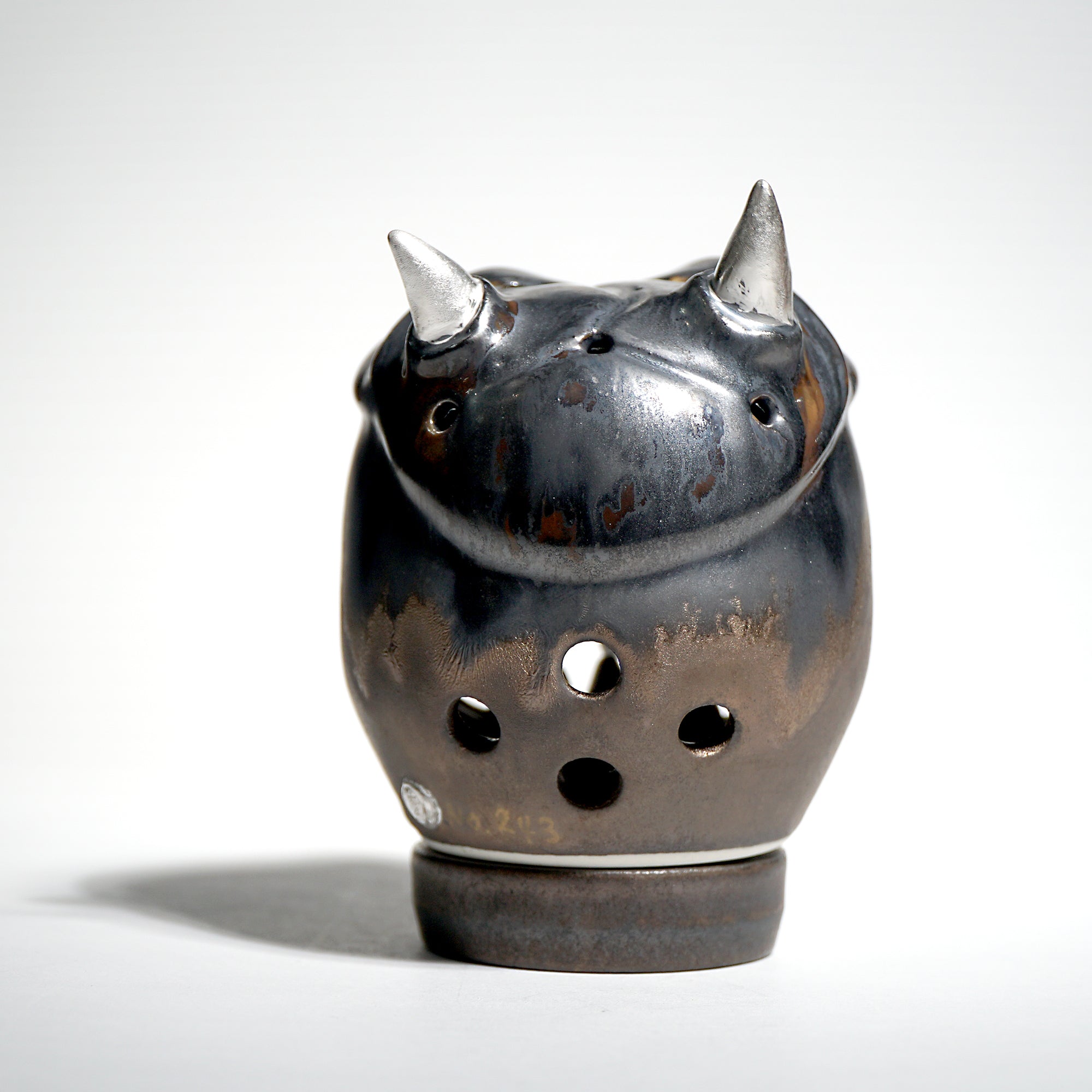 Dogabi Incense Burner #243 - "Bertram"