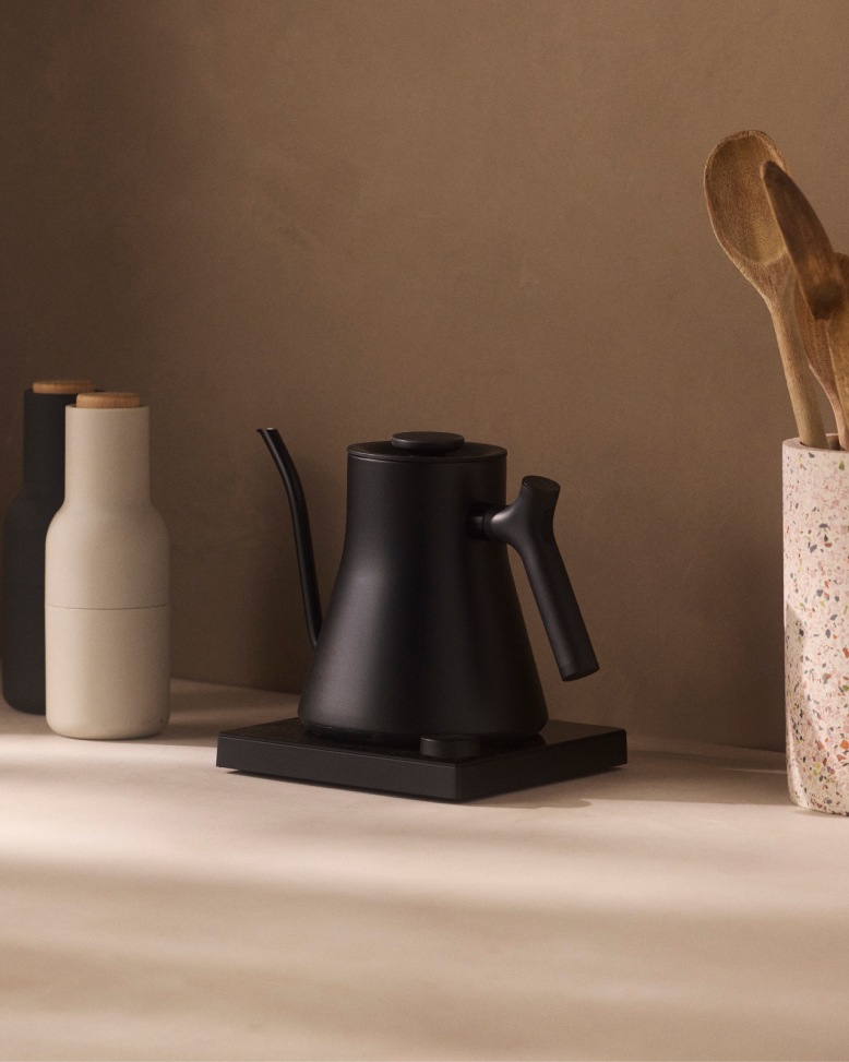 FELLOW - Stagg EKG Pro Electric Kettle - Matte Black