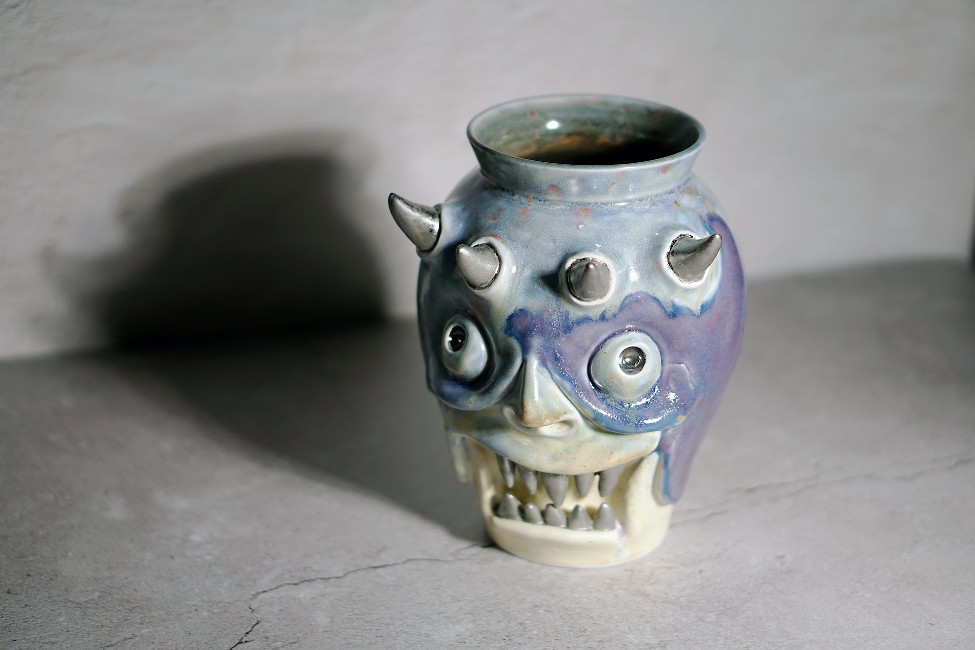 Dogabi Vase - #263 - "Hugh"