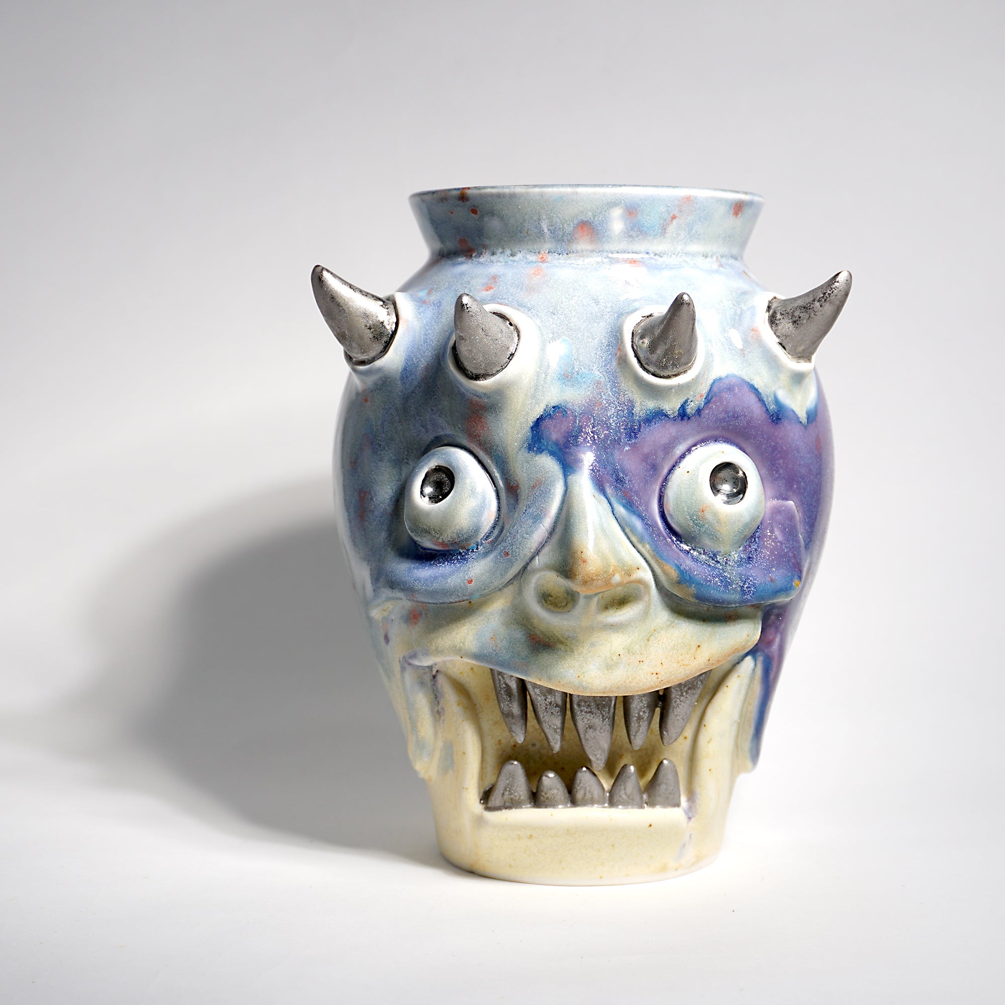 Dogabi Vase - #263 - "Hugh"