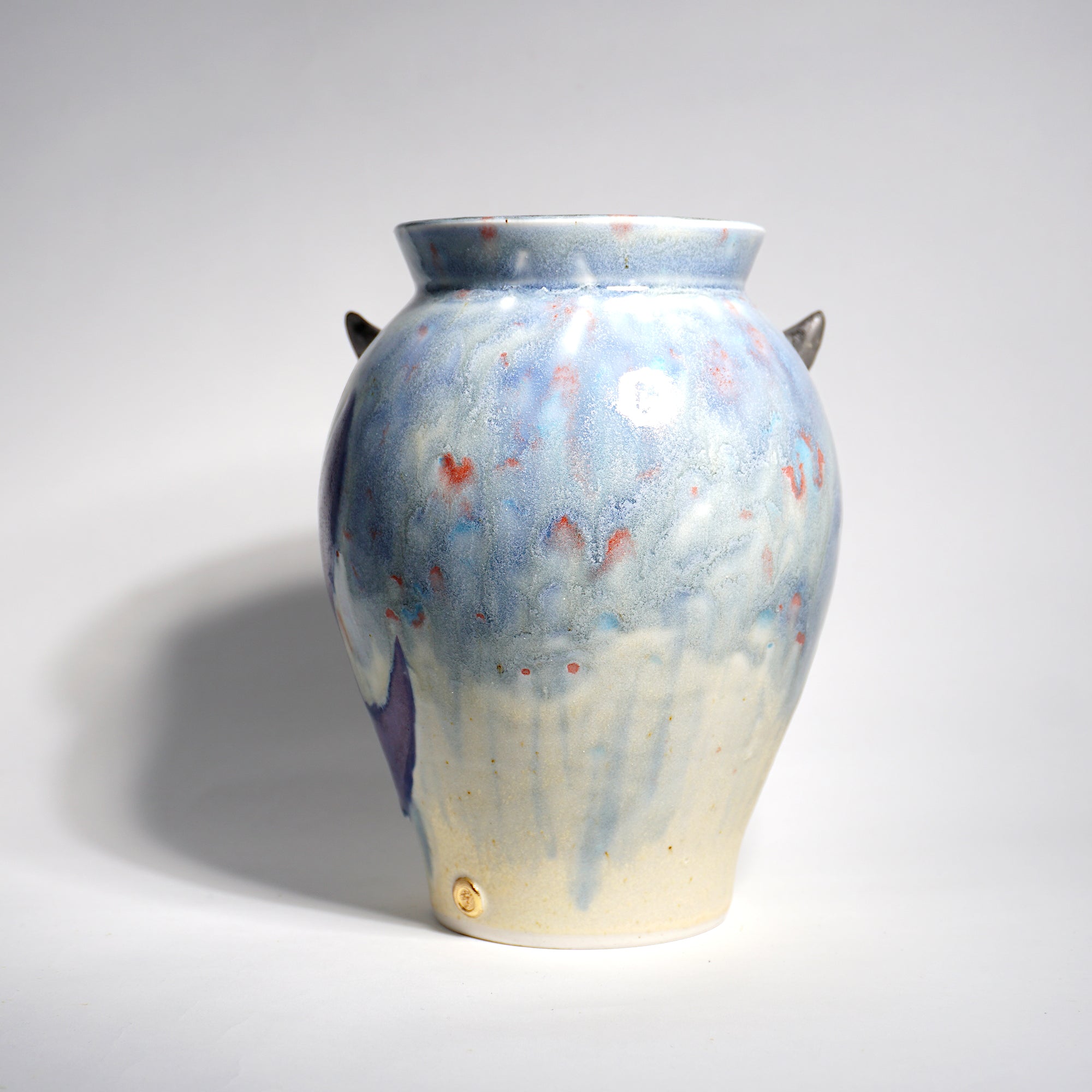 Dogabi Vase - #263 - "Hugh"