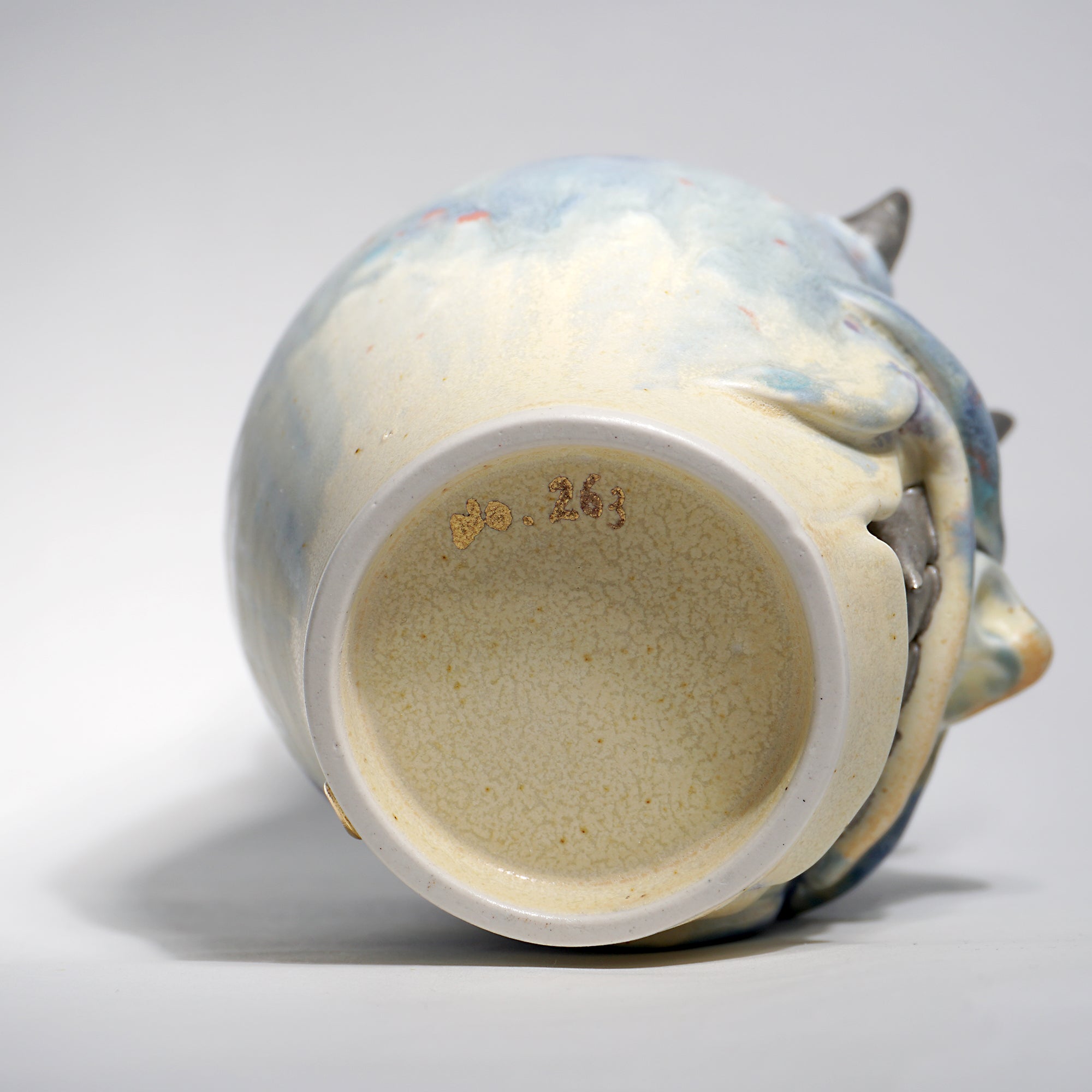 Dogabi Vase - #263 - "Hugh"